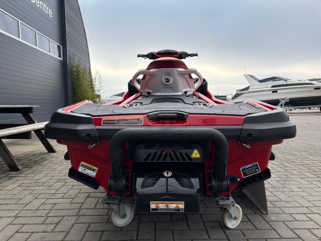 Sea Doo RXT-X RS 325