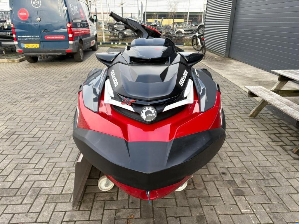 Sea Doo RXT-X RS 325
