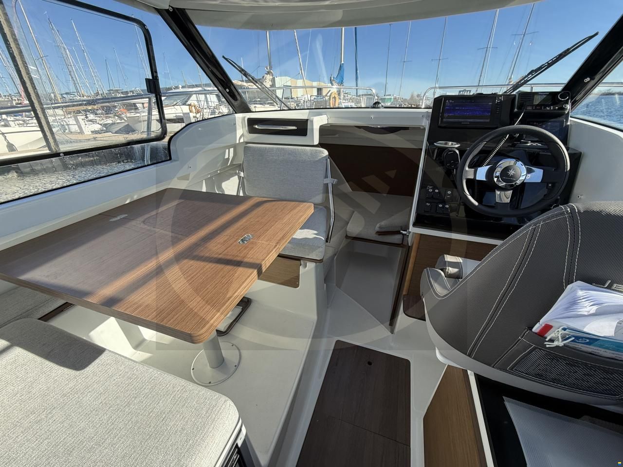 Jeanneau MERRY FISHER 695 S&Eacute;RIE 2