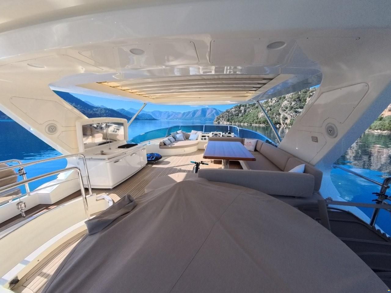 Azimut 78 Flybridge