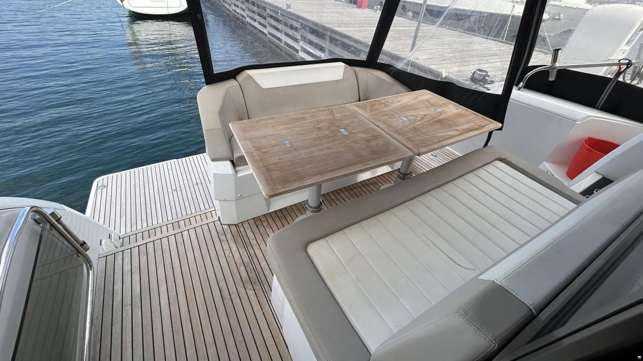 Jeanneau Leader 46