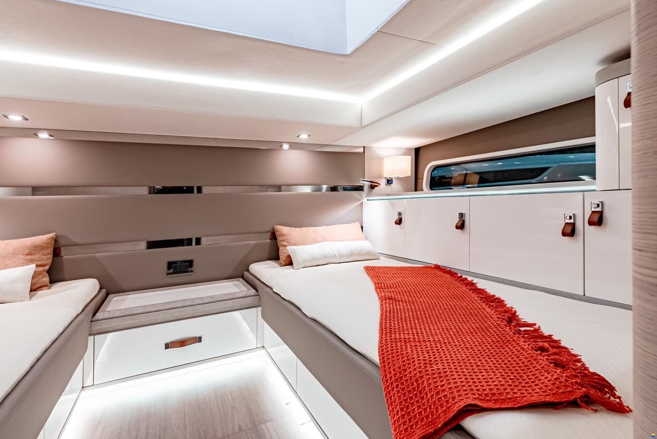 Level 43 ST, 2026 NEW BOAT