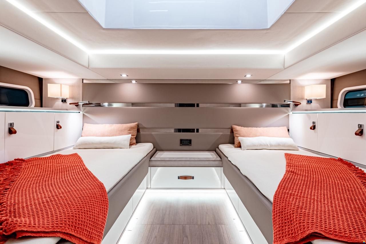 Level 43 ST, 2026 NEW BOAT
