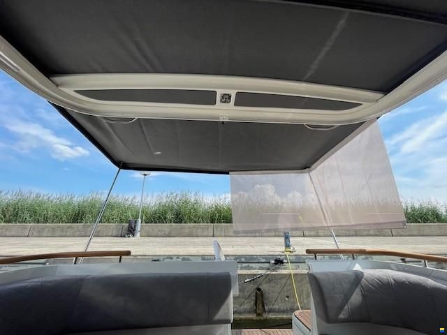 Marex 310 Sun Cruiser