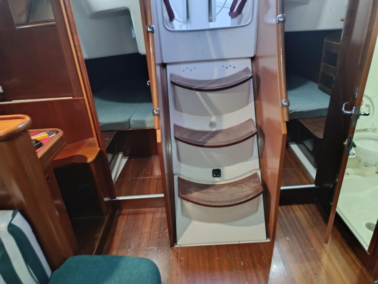 Beneteau Oceanis Clipper 411