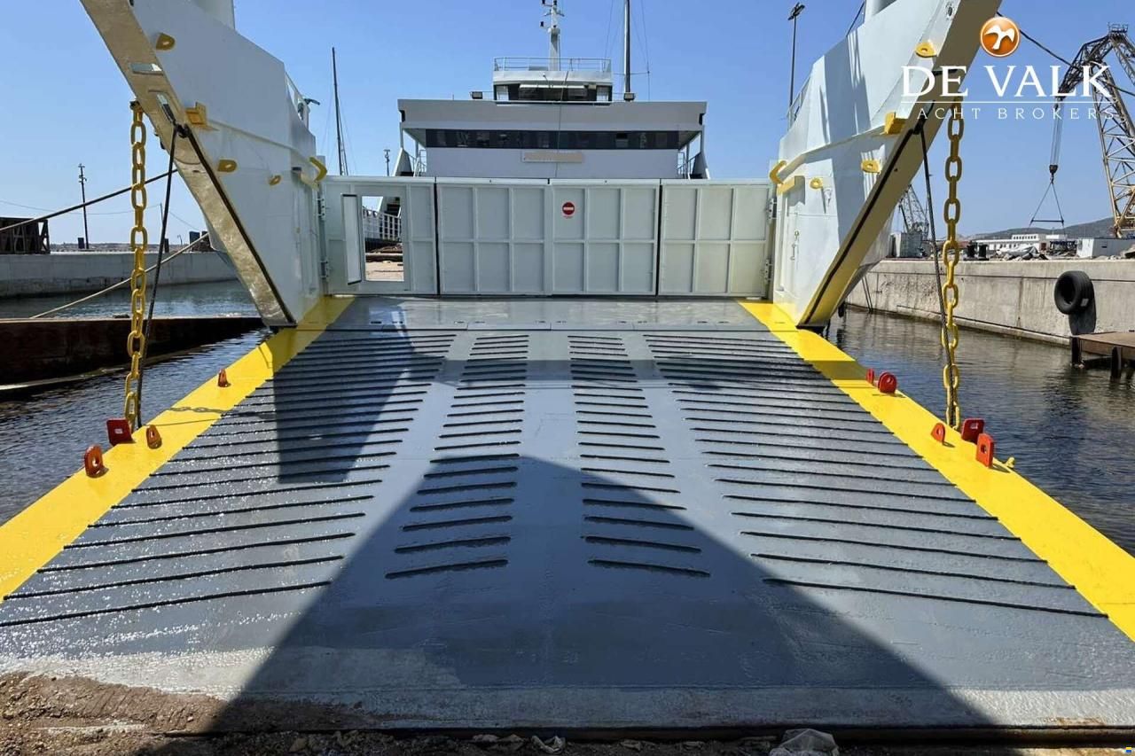 RO/PAX LAND CRAFT FERRY 56