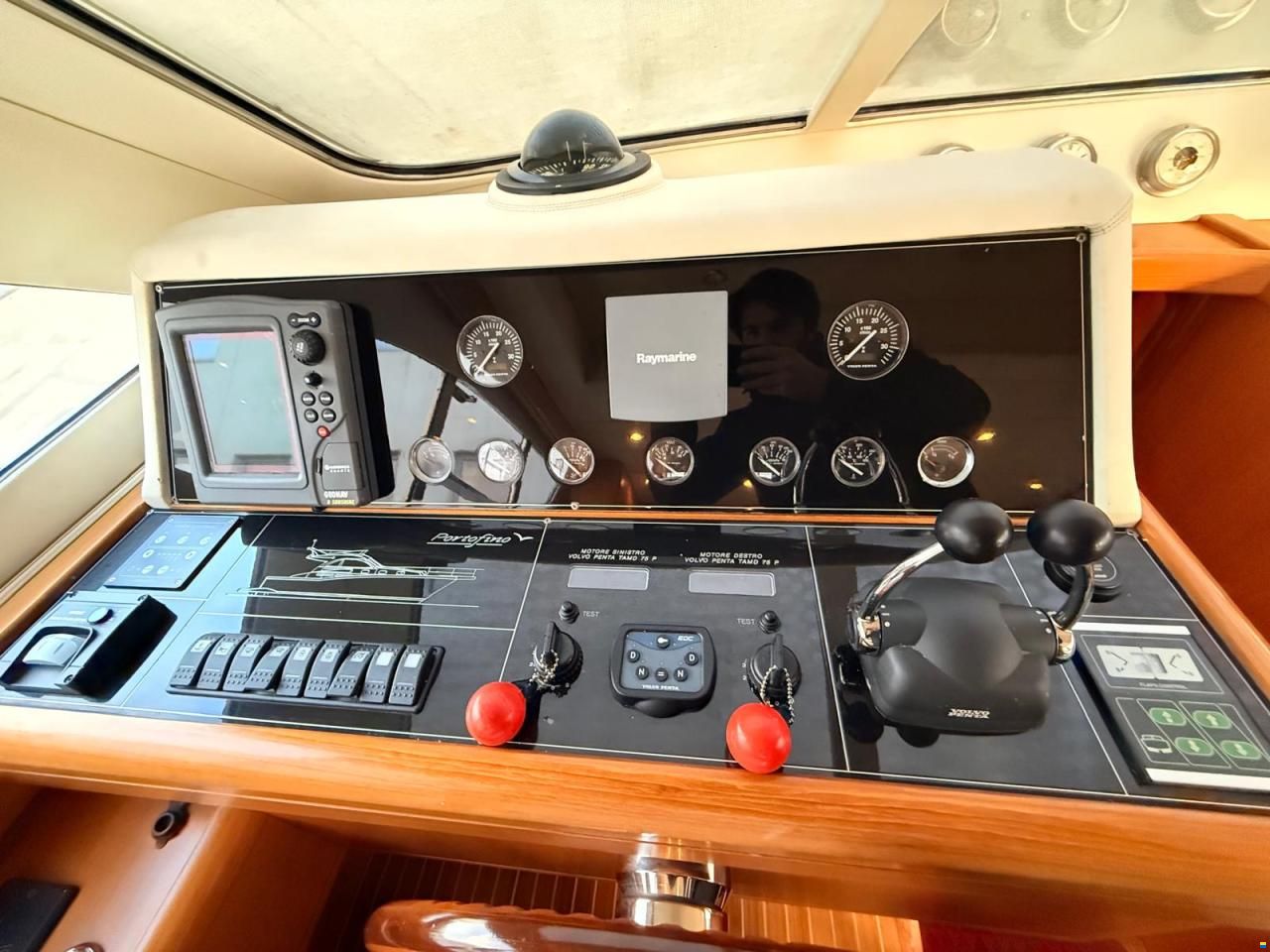 Portofino Marine 47 FLY