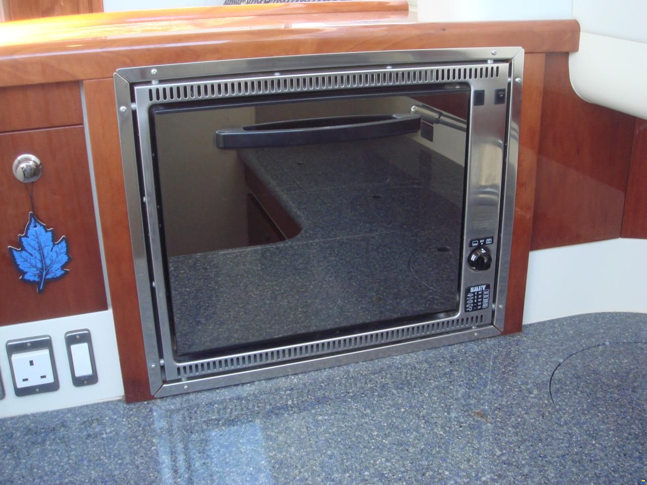 Fairline Phantom 38