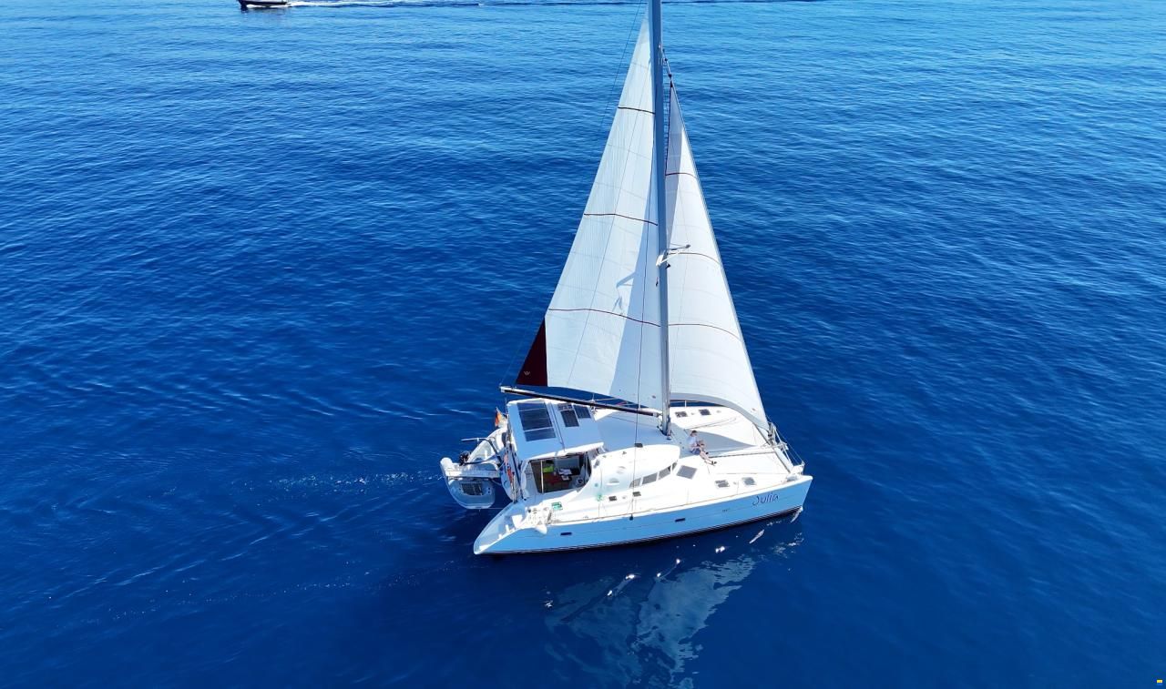 Lagoon 410