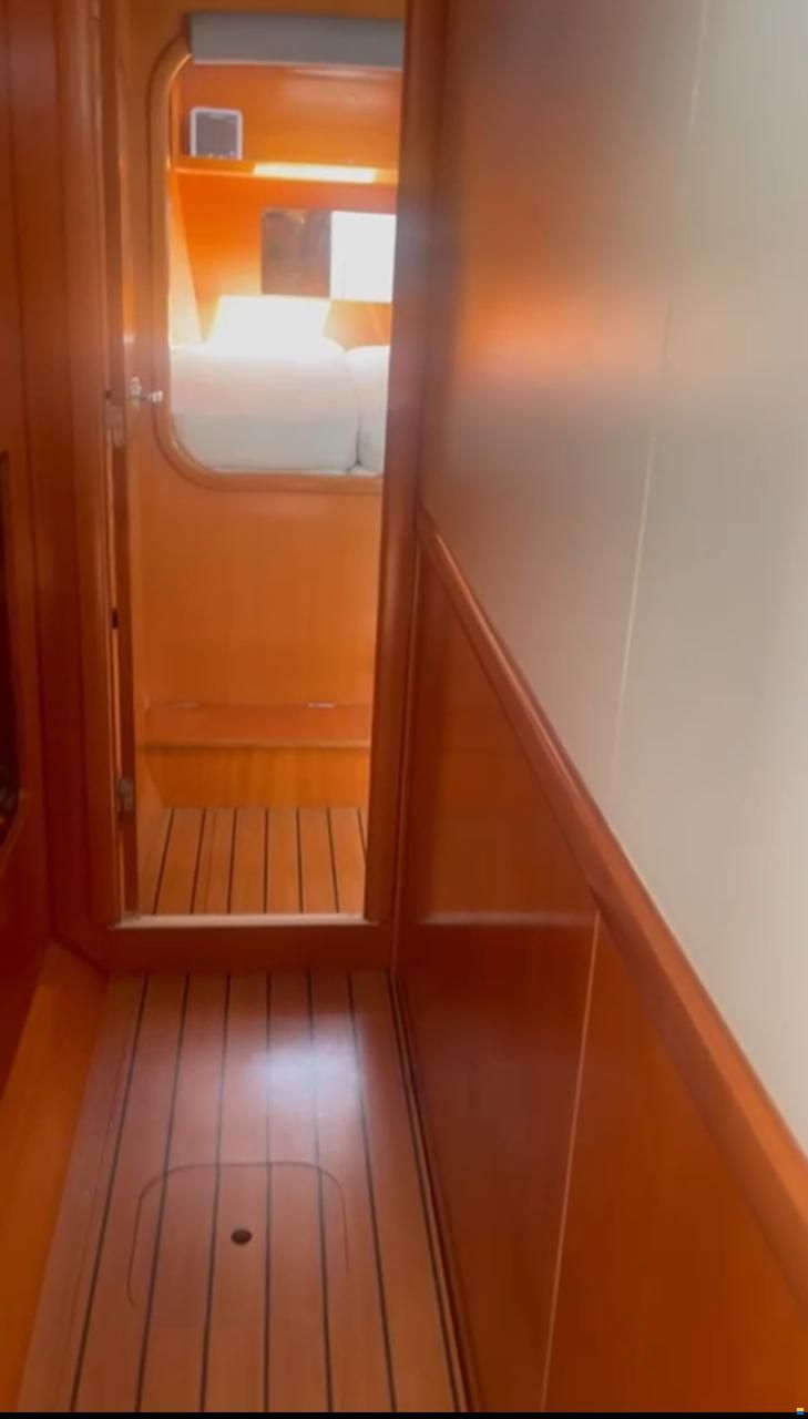 Lagoon 410