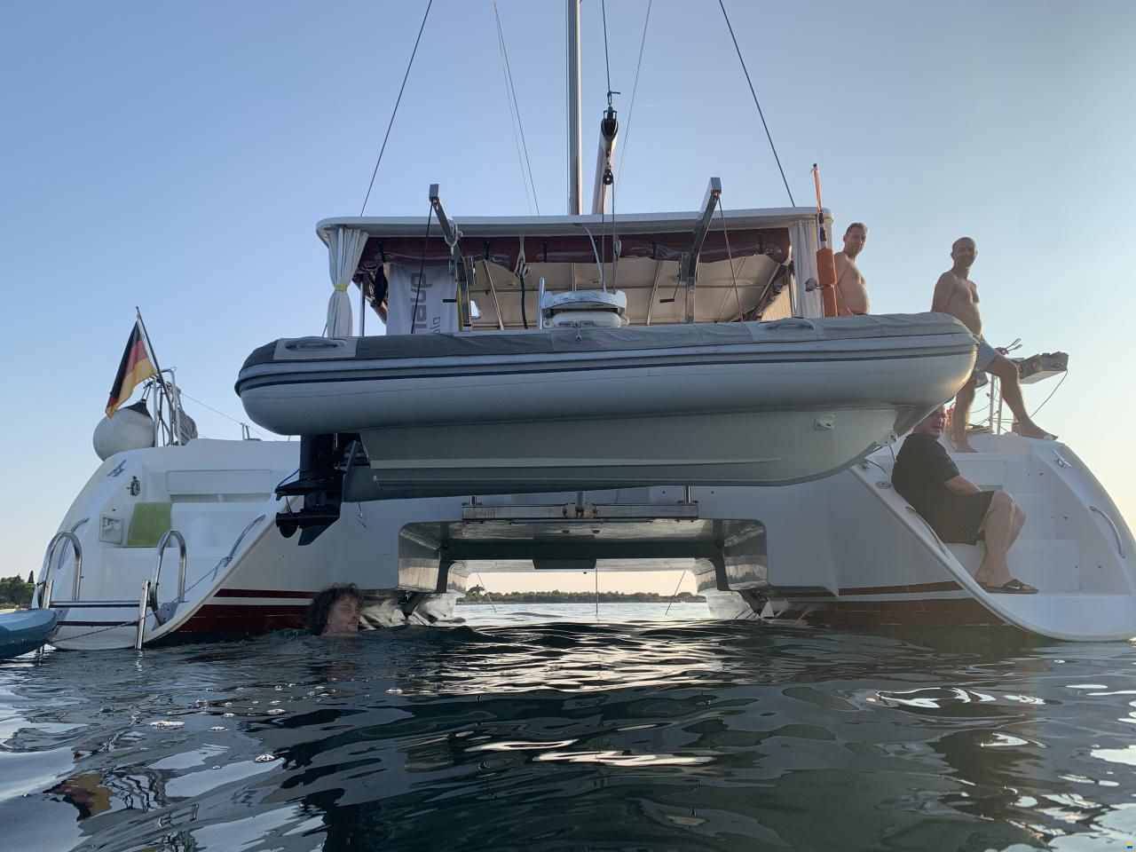 Lagoon 410