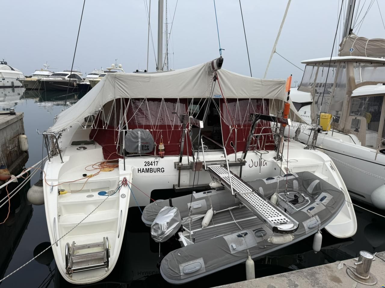 Lagoon 410