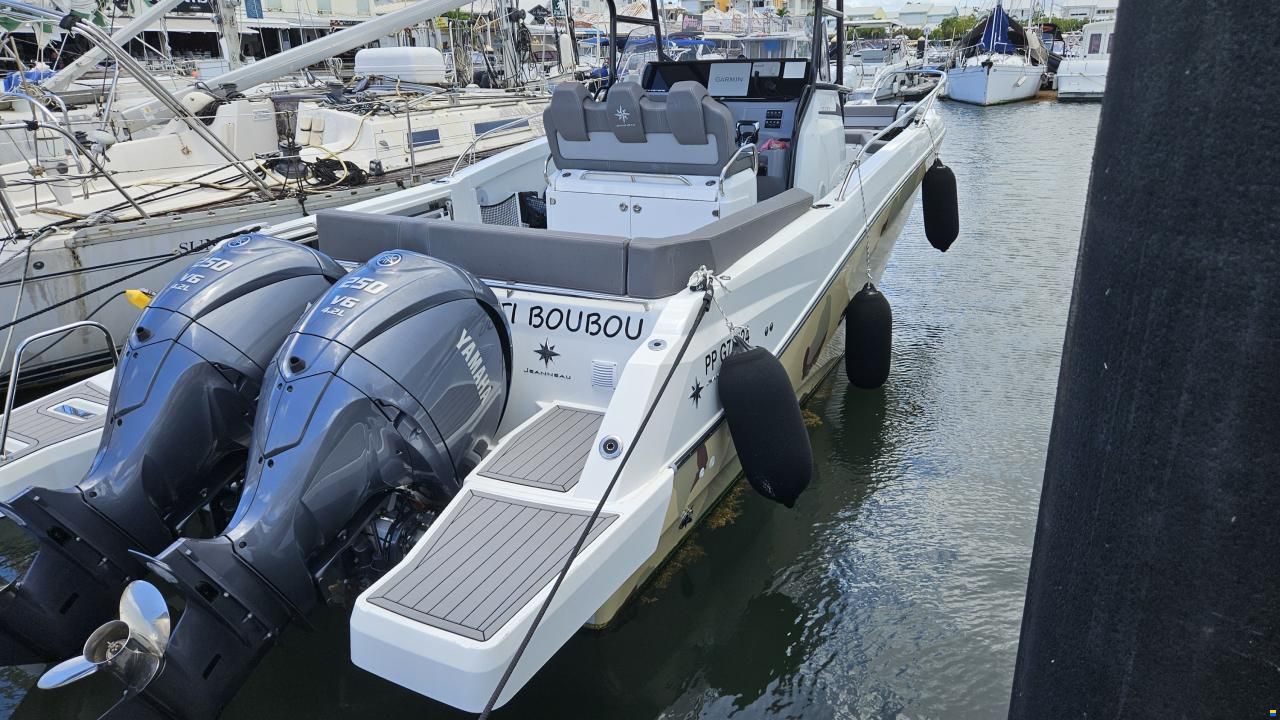 Place de port &agrave; louer 8 / 119  10m x 3,5