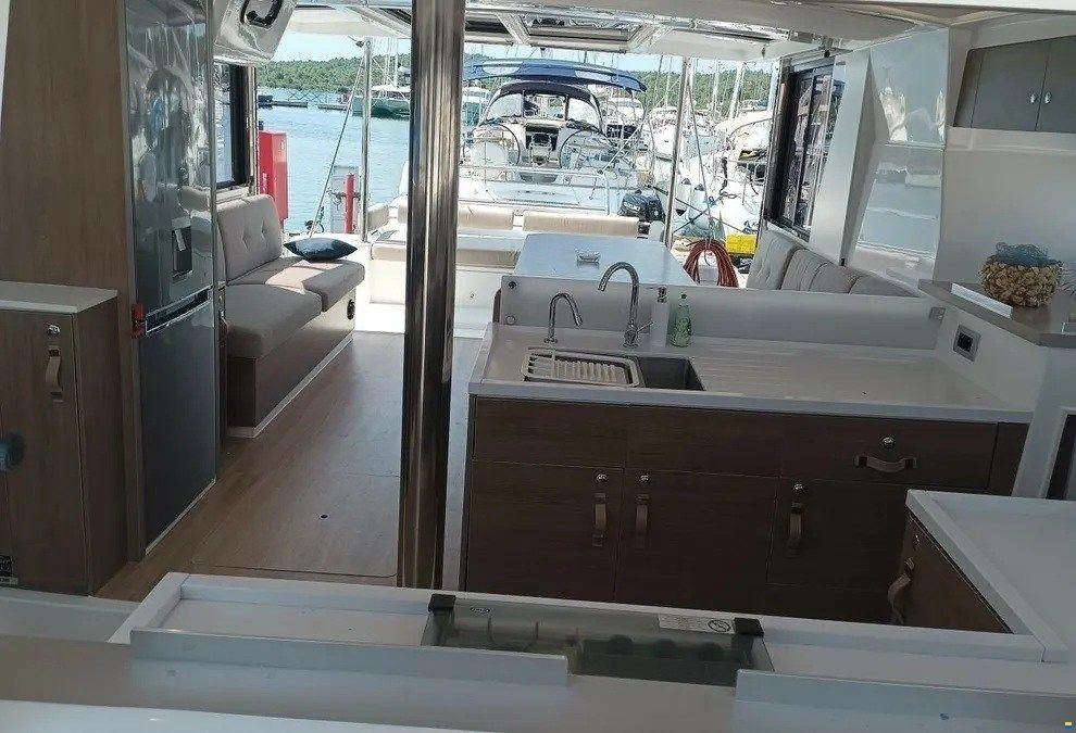 Catana Bali 4.2
