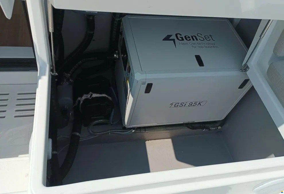 Catana Bali 4.2