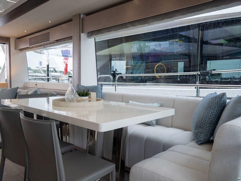 Sunseeker 76 Yacht