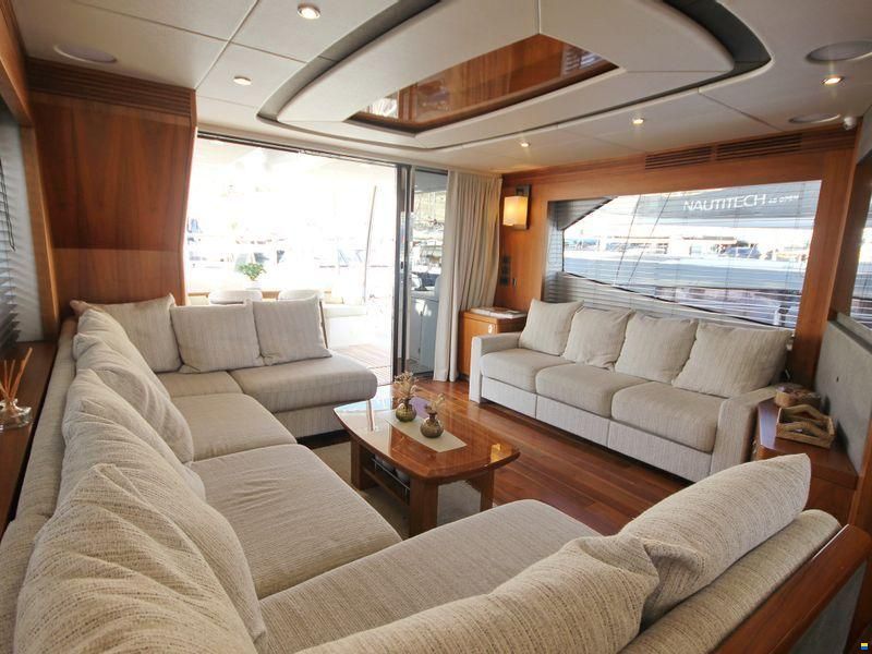 Sunseeker 75 Yacht