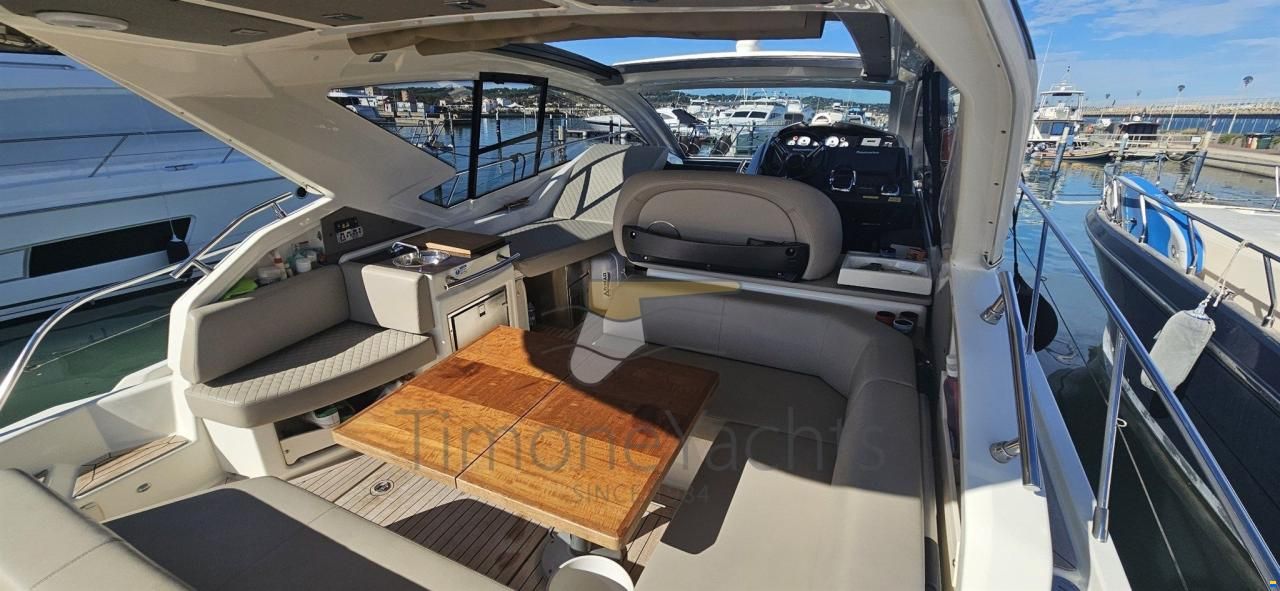 Cranchi M44 HT