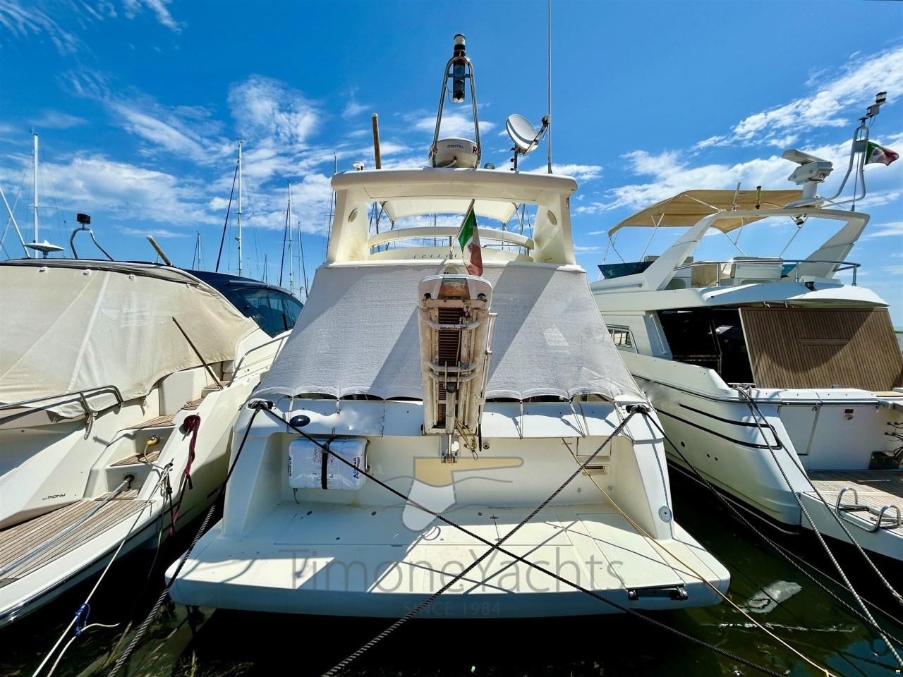 Ferretti 46