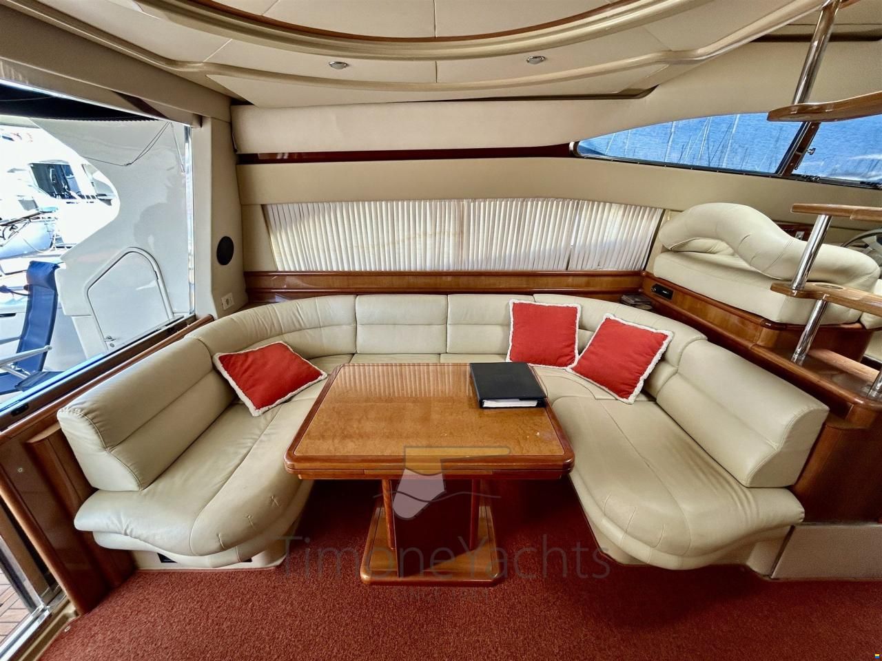 Ferretti 46