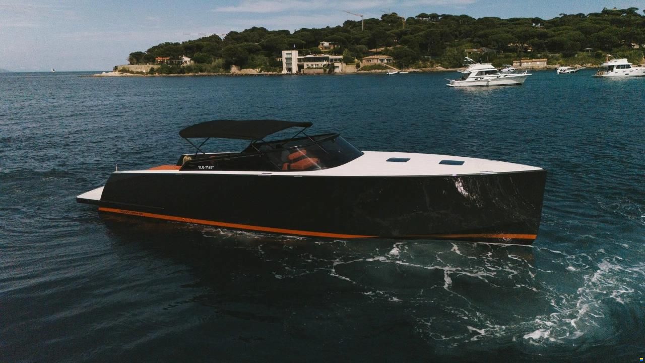 VanDutch 40