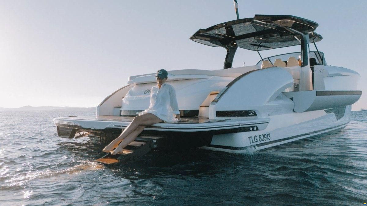 Solaris Yachts 52