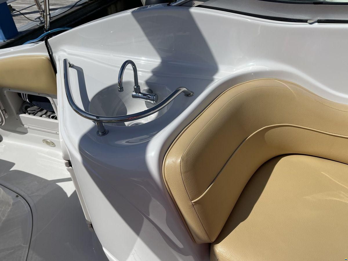 Crownline 280 CR