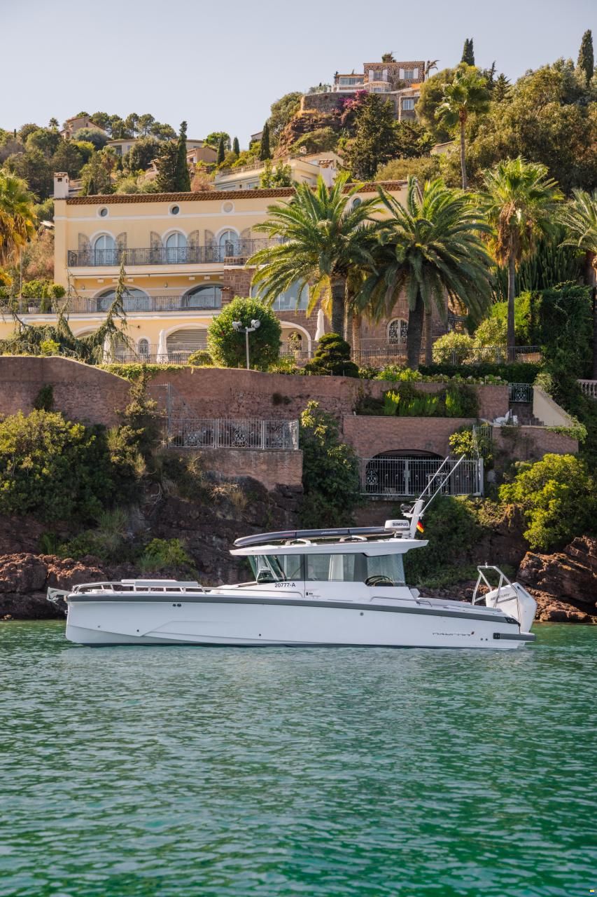 Axopar 29 Cross Cabin