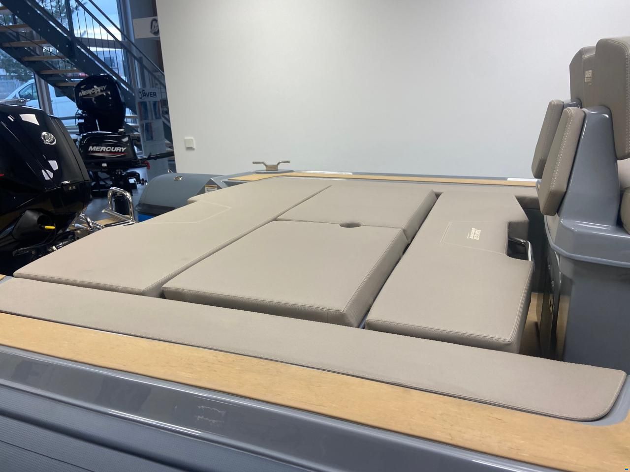 Joker Boat Coaster 650 mit Mercury F200 V6  TOP