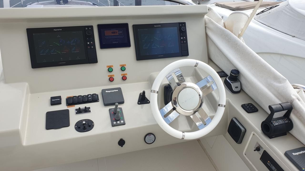 Azimut 66