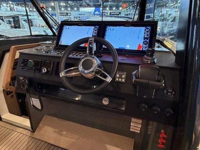 Aiata Sunfinder 50