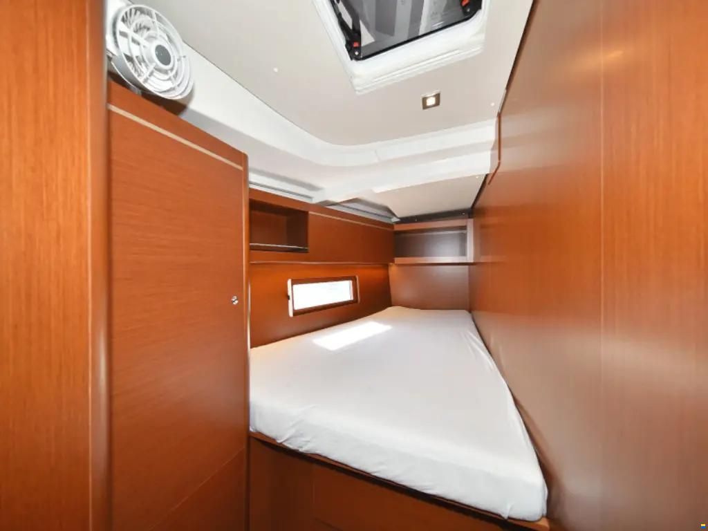 Beneteau Oceanis 46.1