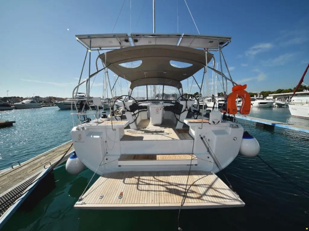 Beneteau Oceanis 46.1