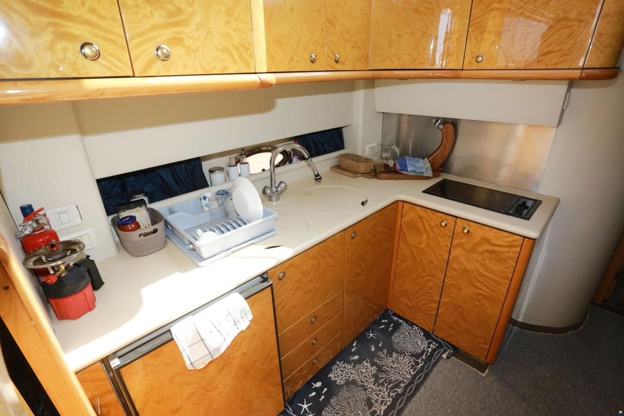 Sunseeker Manhattan 46