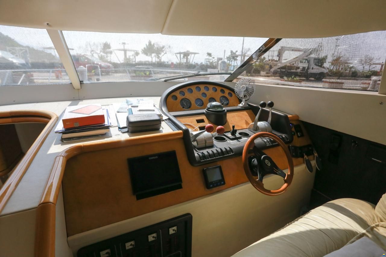 Sunseeker Manhattan 46