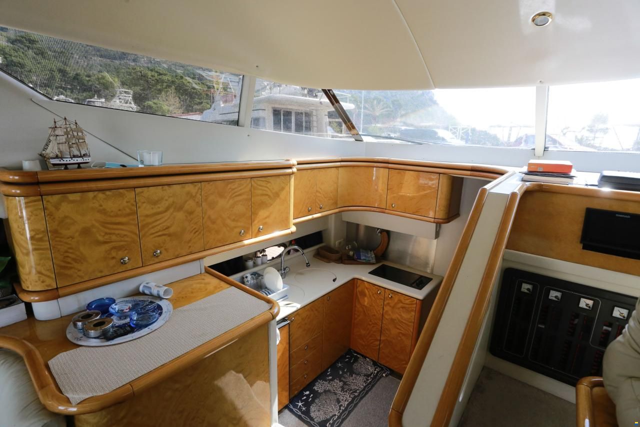 Sunseeker Manhattan 46
