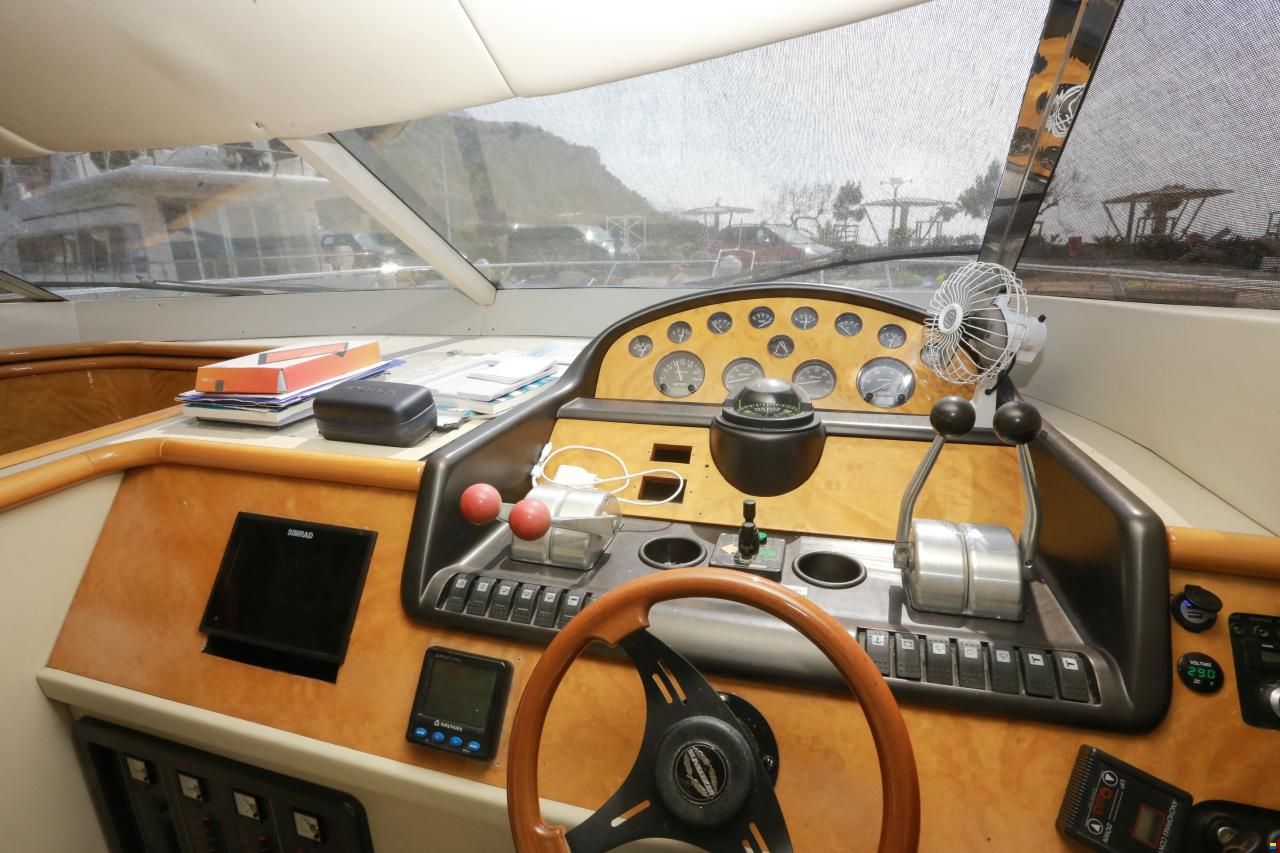 Sunseeker Manhattan 46