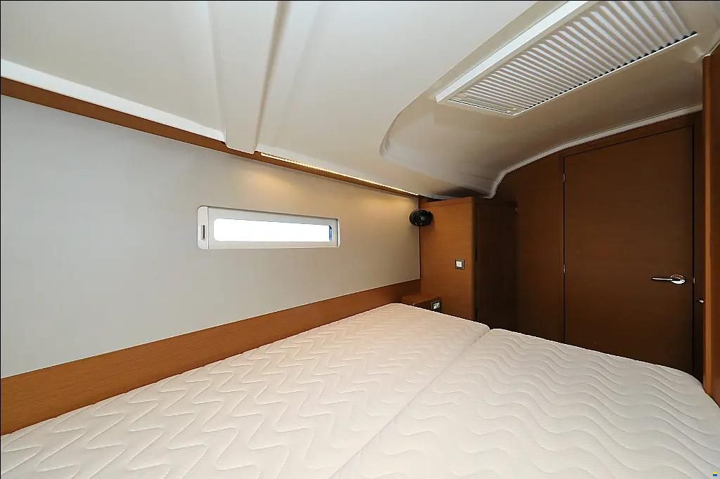 Jeanneau Sun Odyssey 410