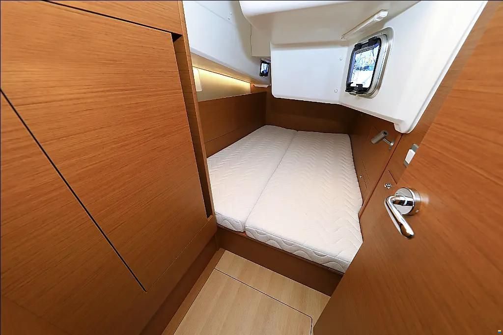Jeanneau Sun Odyssey 410