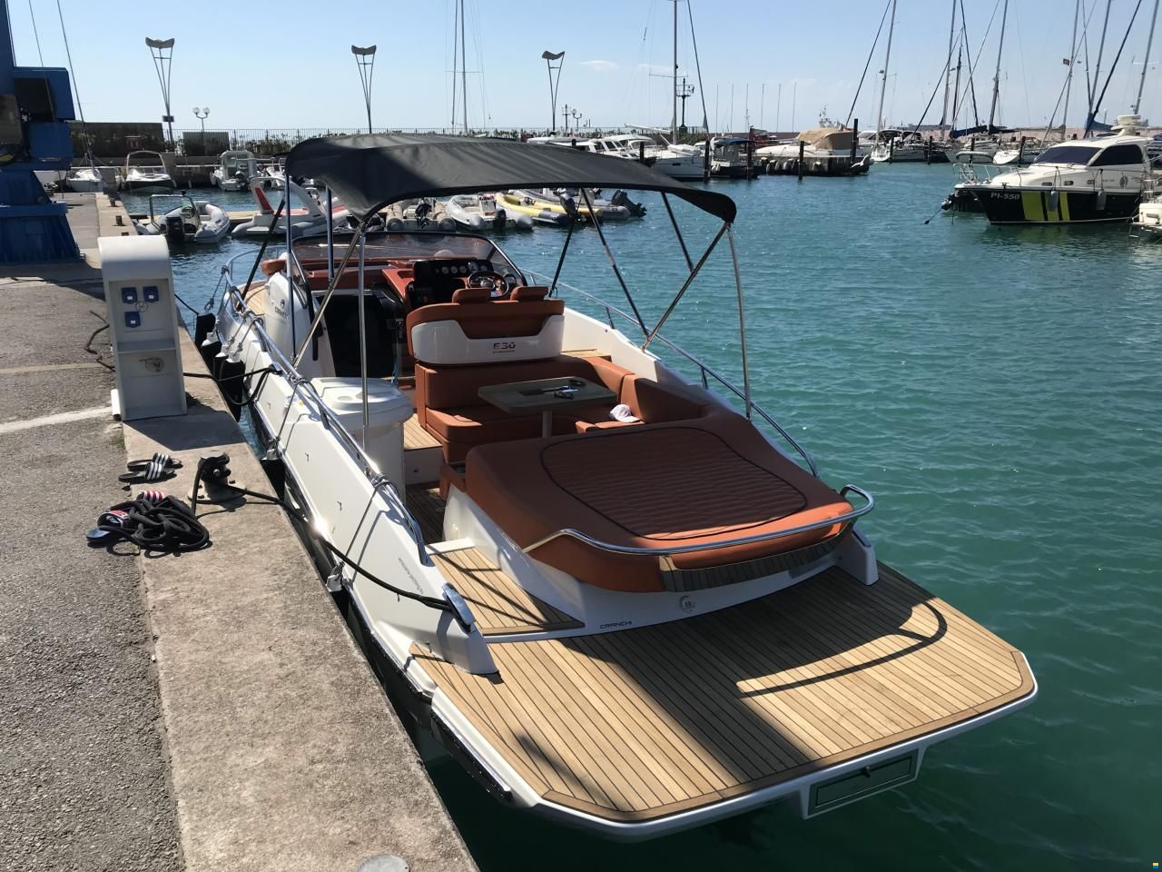 Cranchi Endurance 30