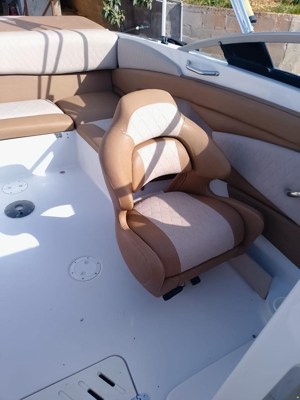 Glastron GT245