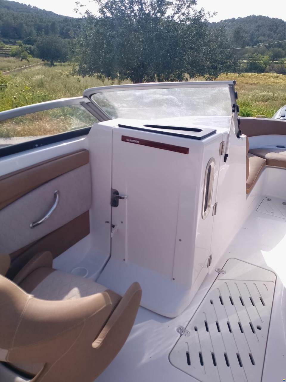 Glastron GT245