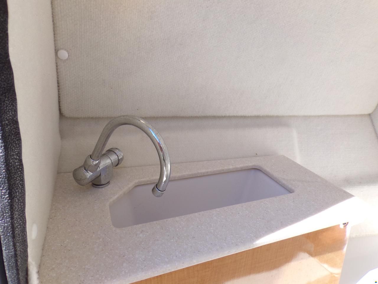 Glastron GT245