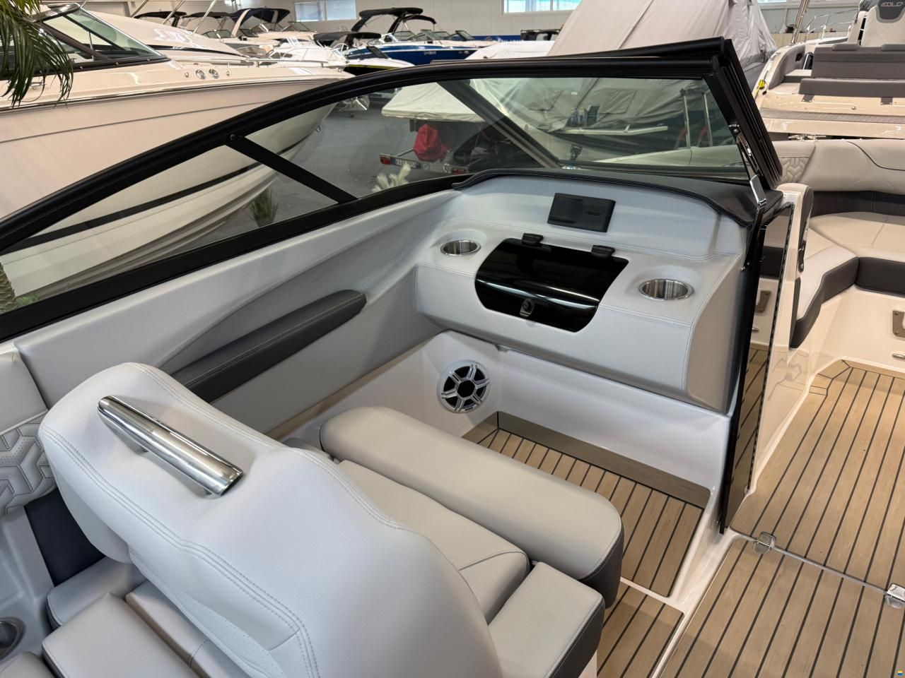 Regal LS2 ULTIMATE