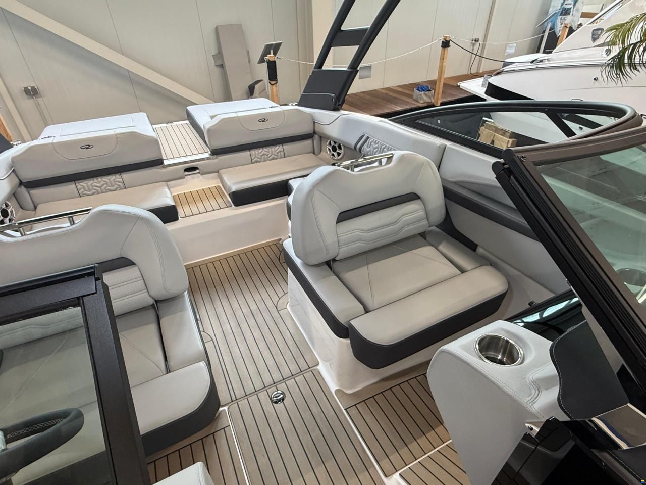 Regal LS2 ULTIMATE