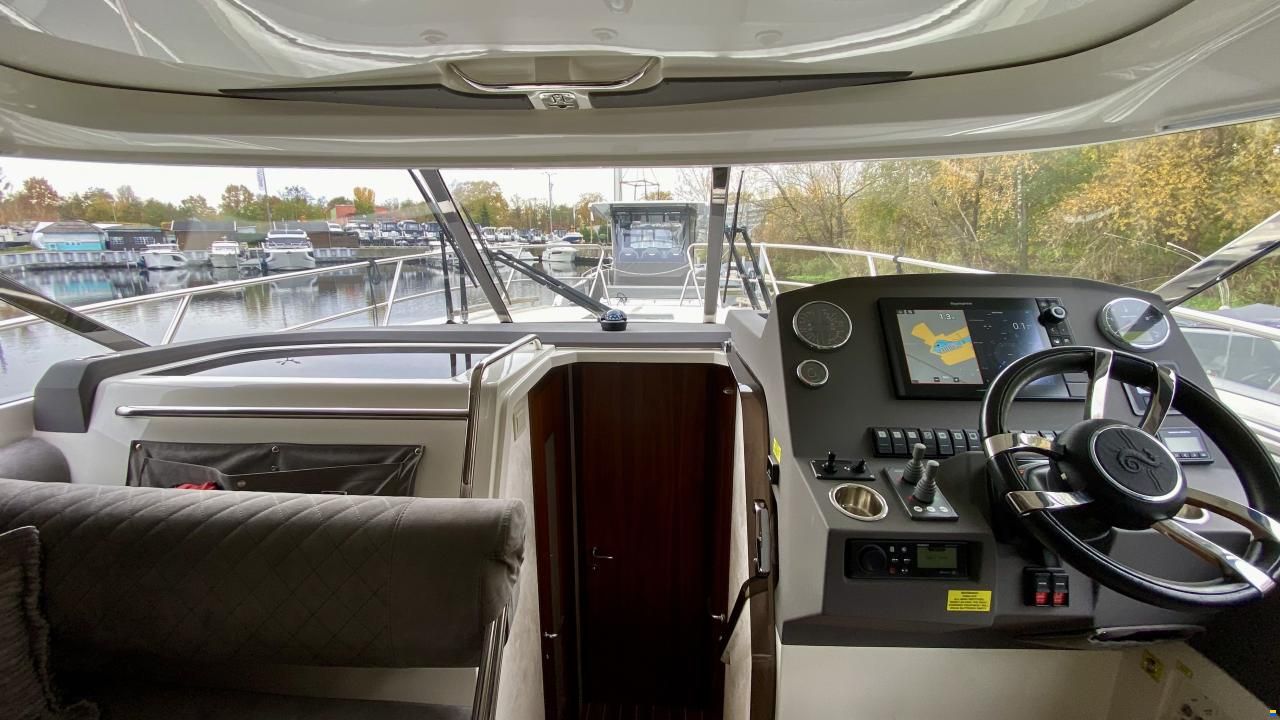 Marex 375