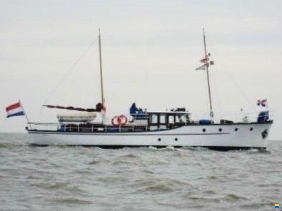 De Vries Lentsch Bakdeksalonkruiser 18.0