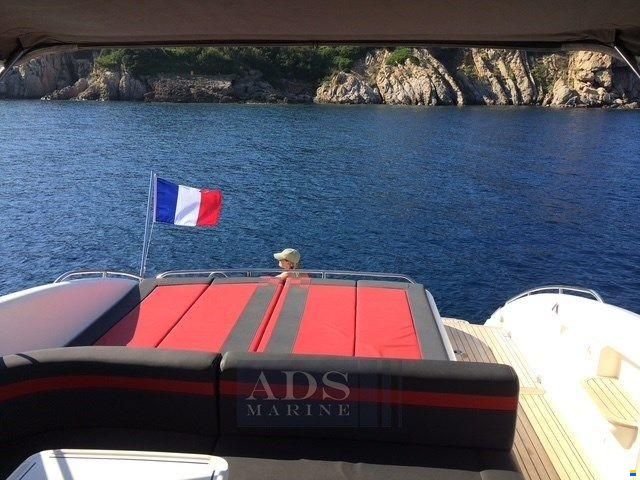 Princess V52