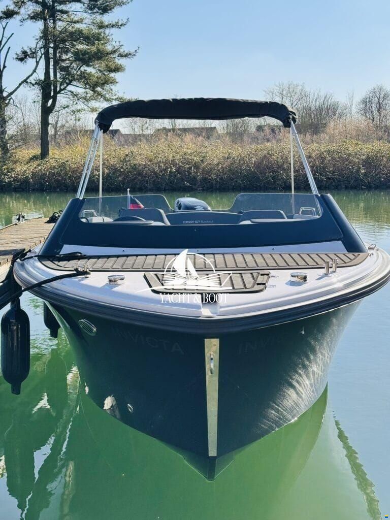 Corsiva 607 Runabout