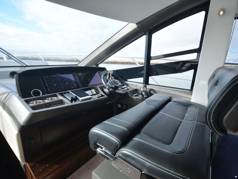 Sunseeker Manhattan 55